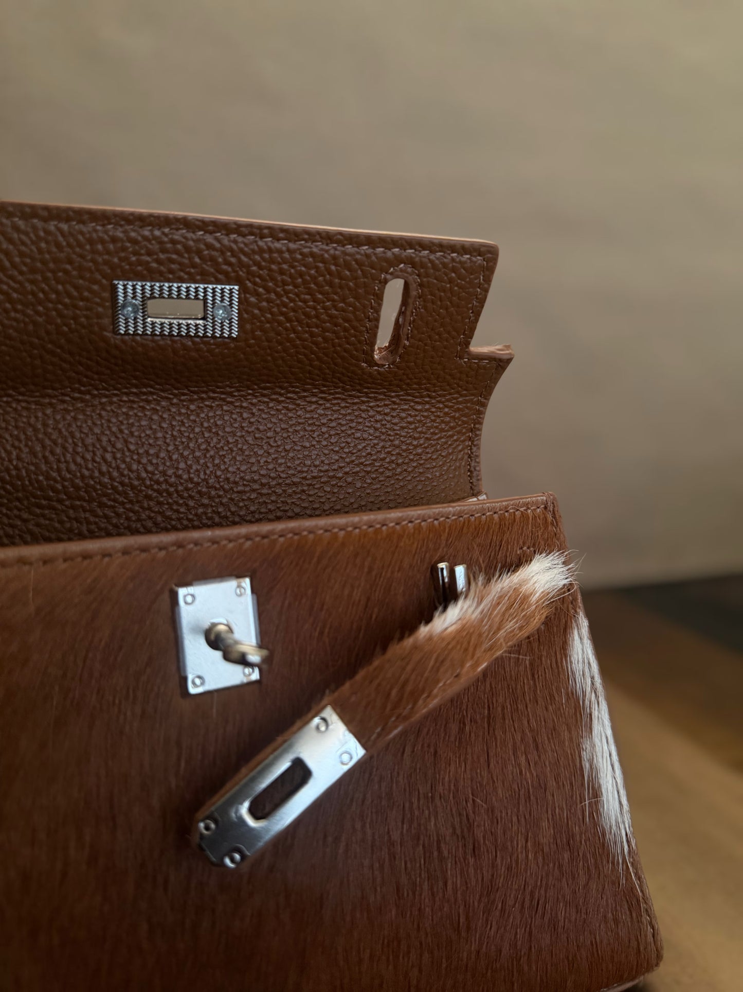 RARE Honey & Cream Custom Hide Mini