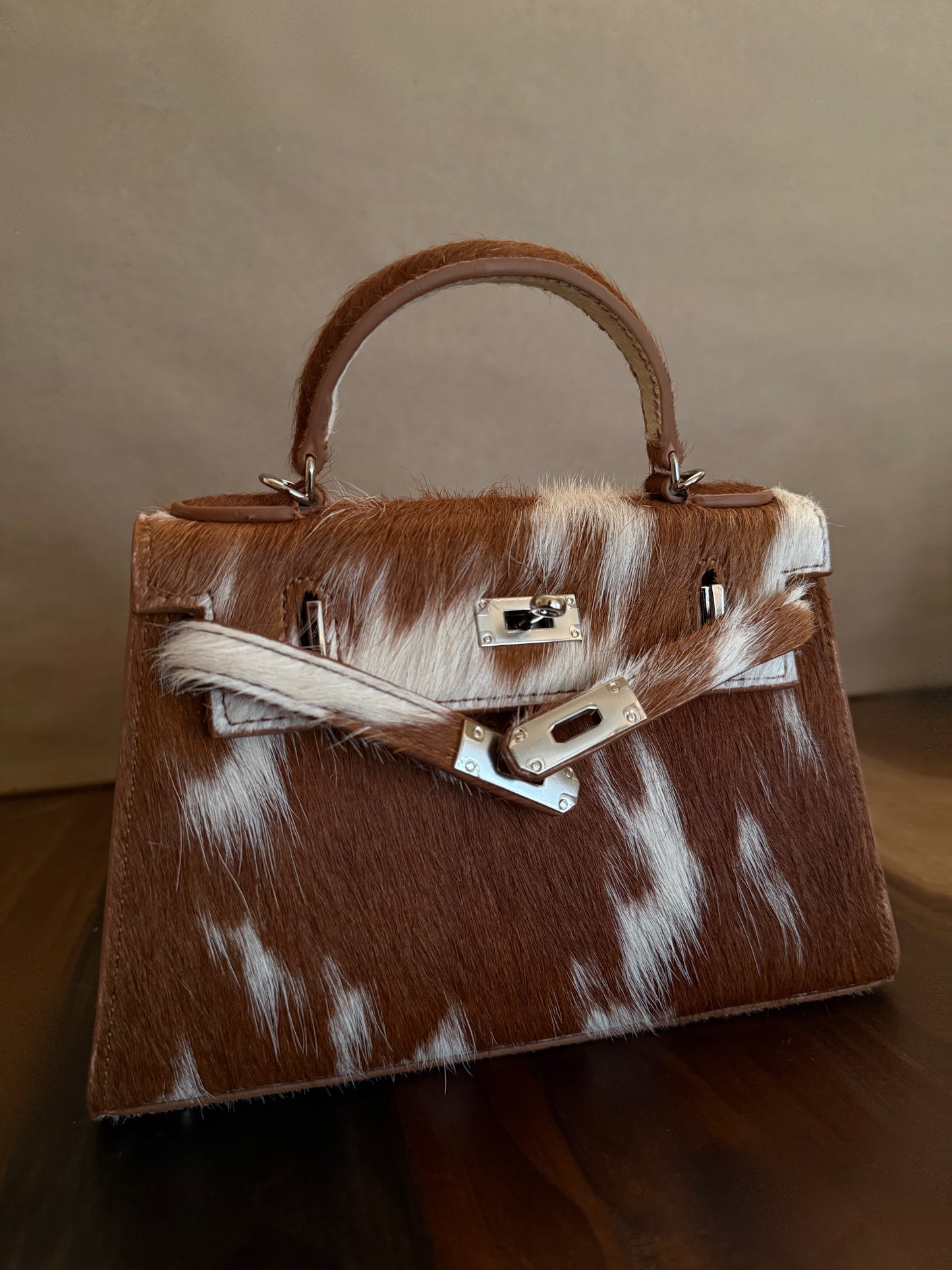 RARE Honey & Cream Custom Hide Mini