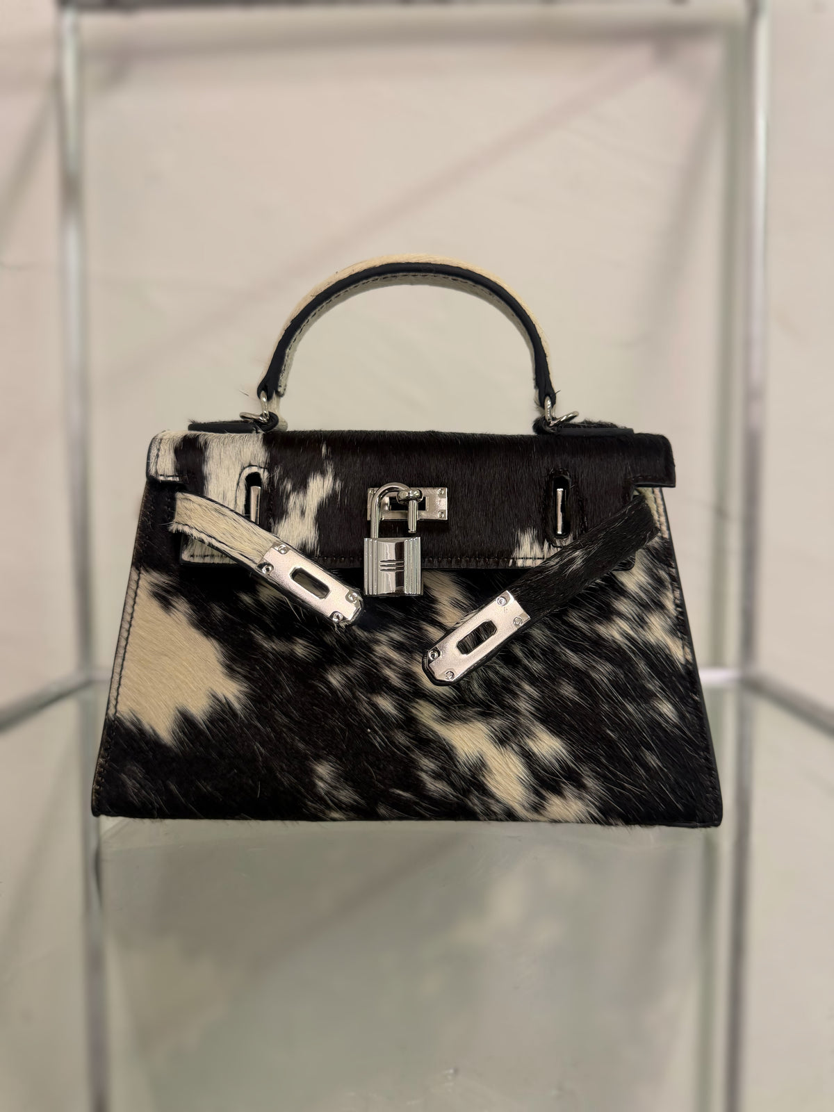 Rorschach’s Inkblot Custom Hide