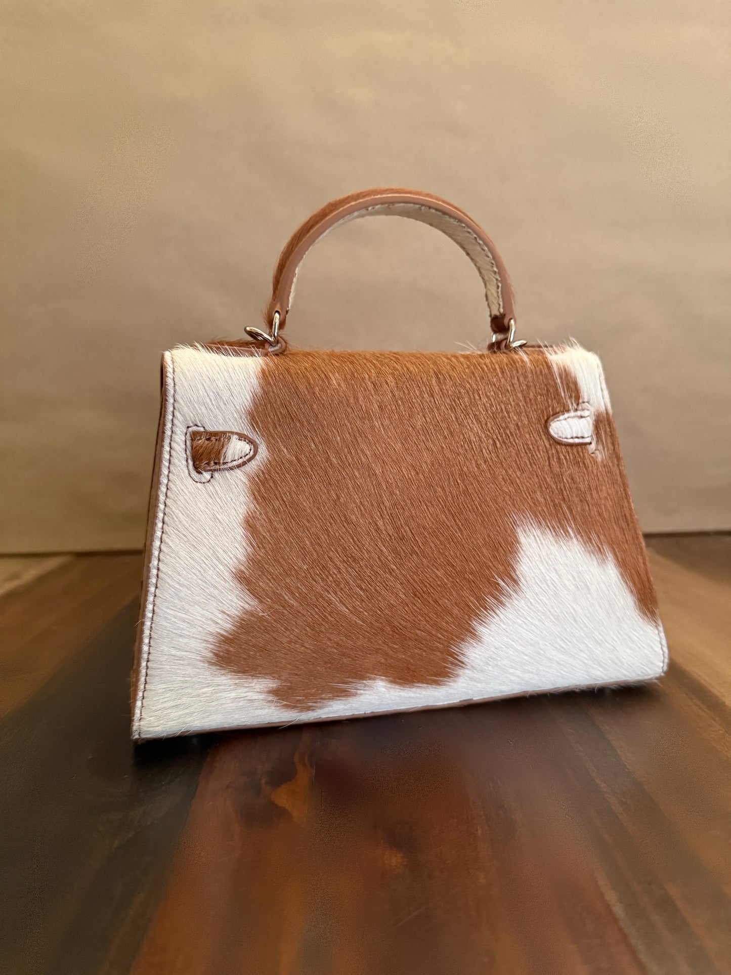 RARE Honey & Cream Custom Hide Mini