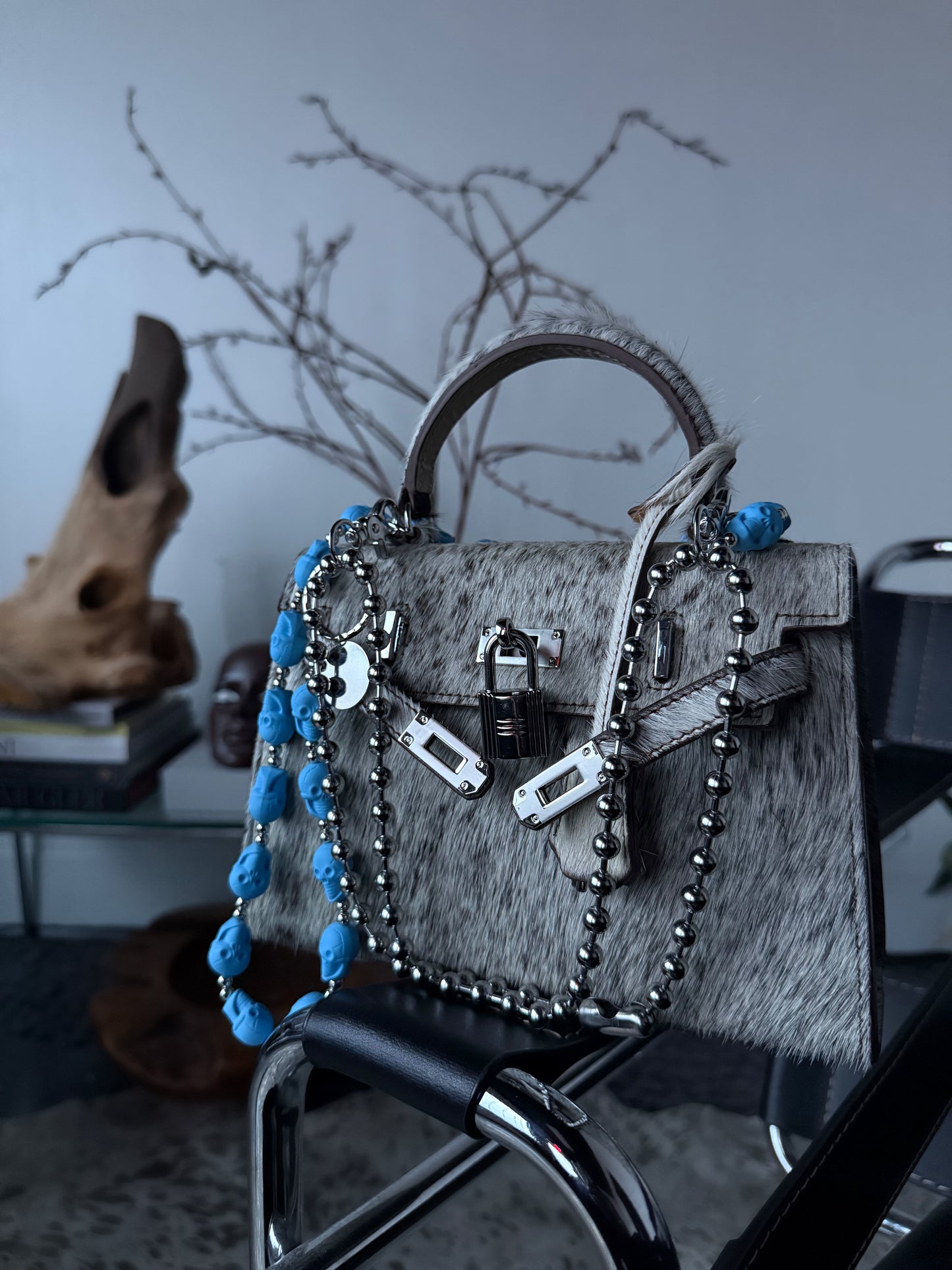 Cerulean Sculls & Concrete Kelly 22