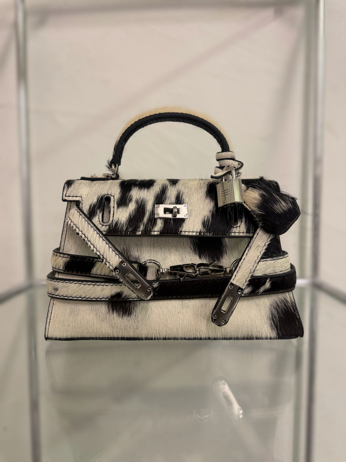 Rorschach’s Inkblot Custom Hide