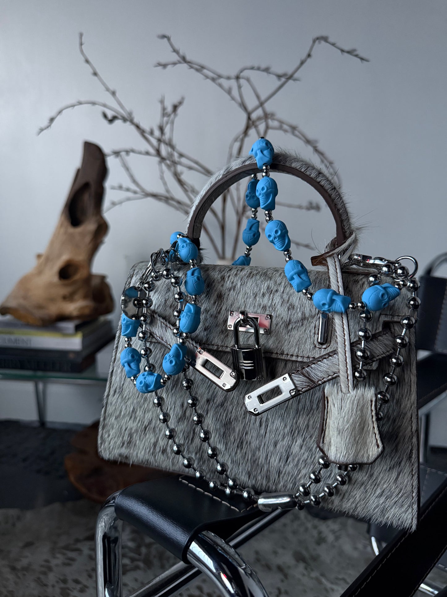 Cerulean Sculls & Concrete Kelly 22