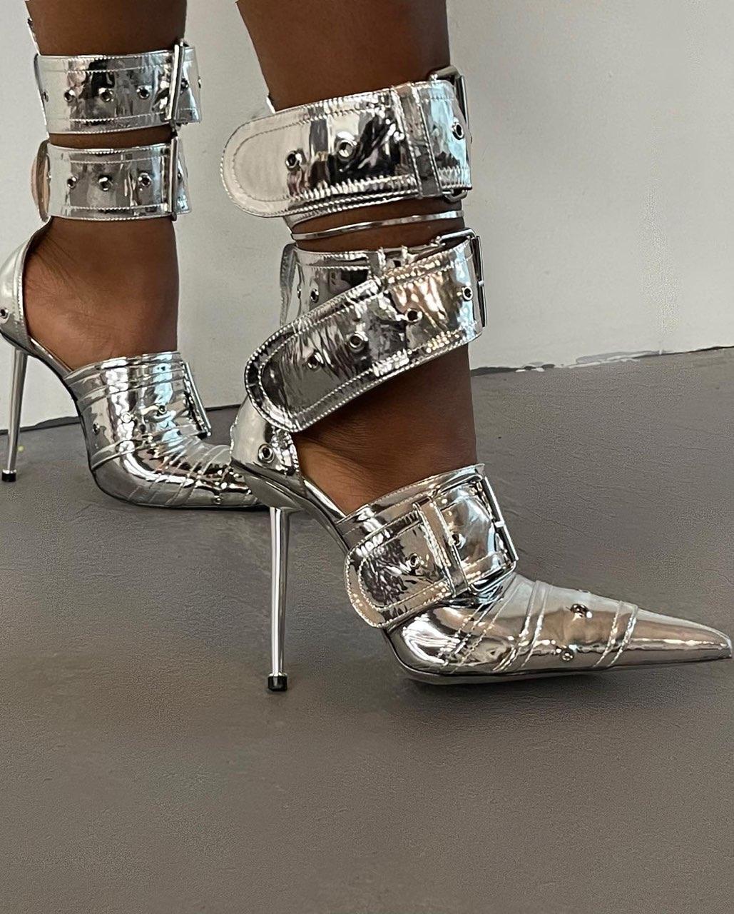 Custom Chrome Kyre Desert Sandal - Sample Sale